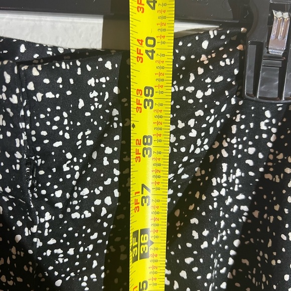 NWT Lane Bryant capri pants, black and white size 26 for women - Picture 7 of 8